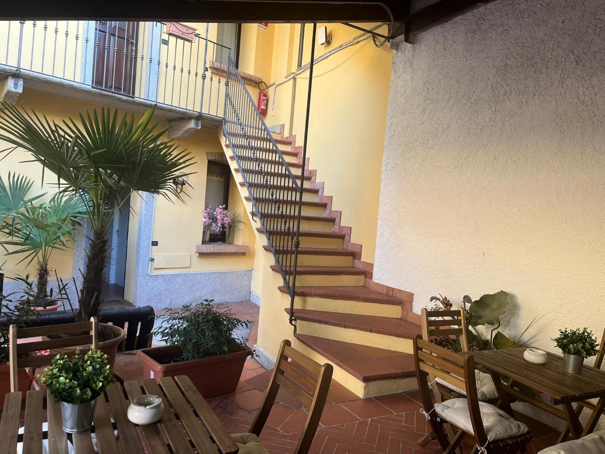 Bilocale Dafne Abbadesse Guest House Mailand Exterior foto
